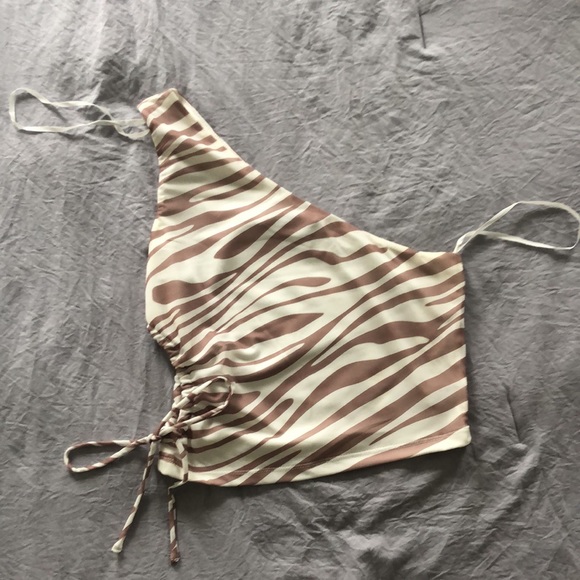 Princess Polly top - Picture 2 of 2